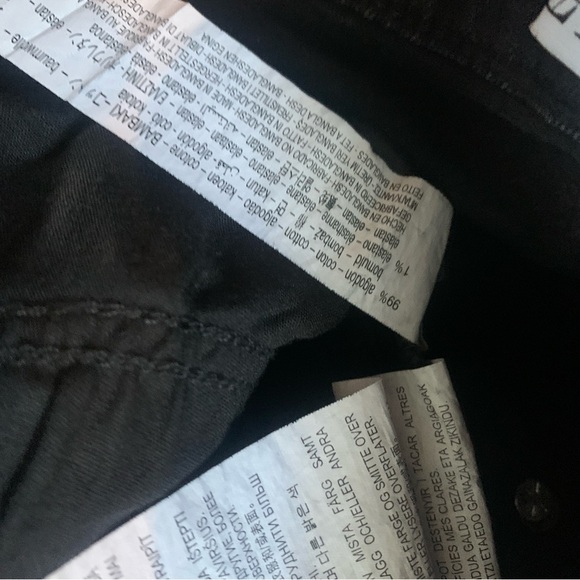 Zara Black Jeans‎ with 5 Buttons - Picture 6 of 12